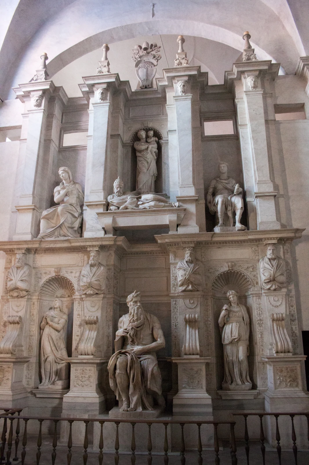Michelangelo, Moses (1513–1515) — San Pietro in Vincoli, Rome — Moses with the tablets of the Law